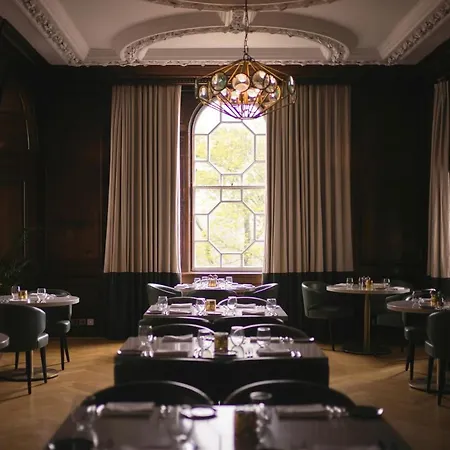Hotel Hall Fowey