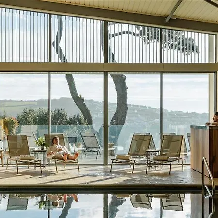 Hall 4* Fowey
